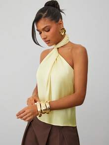 Hauture Blusa de satén elástico liso con cuello de halter retorcido, sin mangas, para estilo de oficina casual y sexy