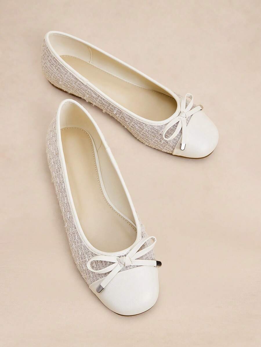 Rosivie Women's Comfortable Simple Round Toe Flat Shoes - Beige - View 1