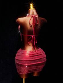 Amplova طقم ملابس علوية قصيرة ذات ترتر ذهبية باللون الأحمر الكرزي وتنورة قصيرة منخفضة الخصر، طقم نسائي مكون من قطعتين