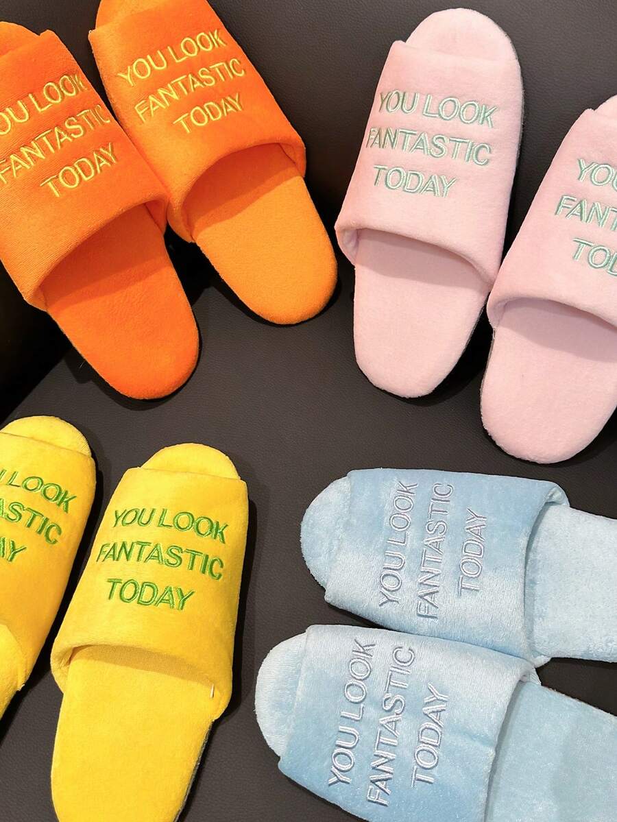 Joivida A Pair Embroidered Couple Slippers, Silent Home Slippers, Soft Fabric, Anti-Slip All-Season Indoor Home Shoes, Comfortable And Casual Home Shoes, Durable Design, Breathable Material, Suitable For The Whole Family,Valentine's Day Ramadan Festival Ramadan - Multicolor - View 1