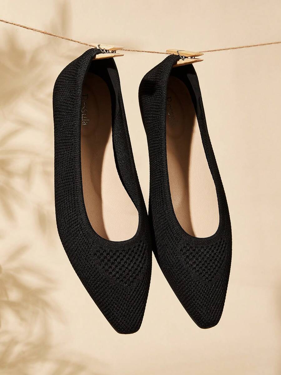 Ressula Women's Fashion Pointed Toe Casual Flat Shoes For Daily Wear - Black - View 1