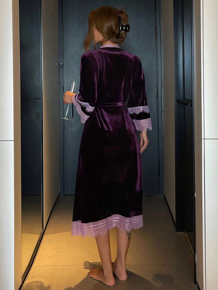 Women's Loose Long Velvet & Lace Patchwork Robe, Autumn/Winter
