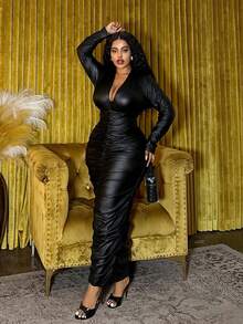Slaydiva Autumn/Winter New Arrival Y2K Vintage Elegant Refined Basic Daily Cocktail Party Holiday Commute Plus Size Luxurious Party Solid Color Bodycon Deep V-Neck Ruched PU Maxi Dress For Women - Black - Black - View 5
