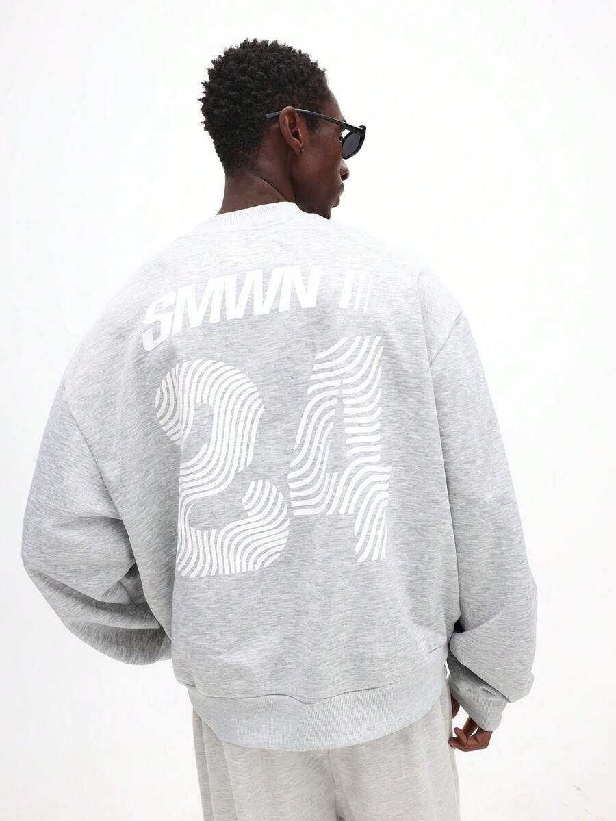 SUMWON Moletom Oversized de Gola Careca com Estampa Grande de Número, Streetwear Casual - Cinza - Visão 1