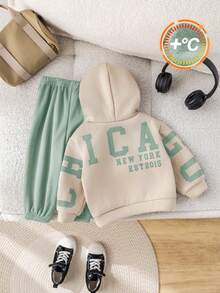 SHEIN 2 件套男婴可爱百搭字母图案连帽衫 + 绿色裤子套装，男女通用婴儿服装，婴儿冬装