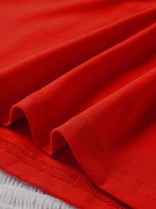 SHEIN Essnce Camiseta suelta de mujer de cuello redondo de manga corta con estampado minimalista casual de muñeco de nieve, adecuada para el verano