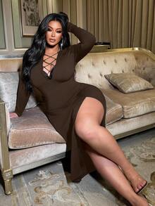 NU&NOW Plus Size Solid Color Criss-Cross Strap Minimalist Daily Wear Split Hem Dress - Coffee Brown - View 2