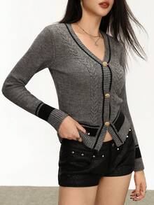 Rina Fox Grauer V-Ausschnitt gestrickter Cardigan, elegante Strickjacke - Grau - Übersicht 4