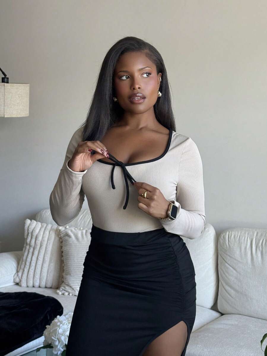 Tyla Gomez Body de manga larga con cuello redondo, bloque de color y lazo, vestimenta versátil para uso diario para mujer - Albaricoque - Ver 1