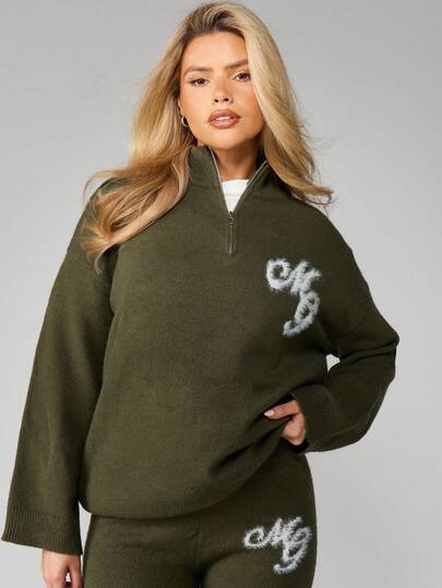 MISSGUIDED 秋冬季宽松四分之一拉链套头毛衣，饰有品牌标志，休闲舒适，适合圣诞节穿着。