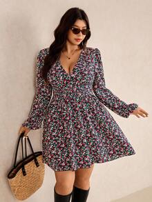 Elaquor Plus Size Casual Vacation Ditsy Ditsy Floral Cinched Waist Lantern Sleeve Dress, Autumn Women Floral Dress Picnic Dress Ditsy Floral Dress Long Sleeve Floral Dress