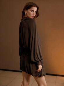 MOTF PREMIUM FITTED WAIST PUFFBALL HEM DRESS