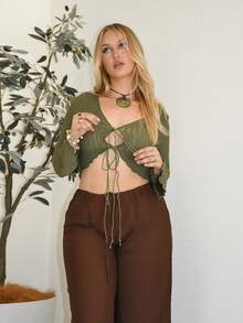 Arliah Atasan Wanita Lettuce Trim Rib-Knit Dasi Depan Plain Casual - Hijau Tentara - View 4