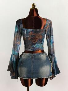Amplova Vintage Graphic Print Low-Cut Waist Flared Sleeve Plus Size Women Top - Multicolor - View 2