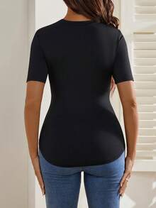 SHEIN Odzież Ciążowa Nadruk kreskówkowy Zakrzywiony brzeg Koszulka