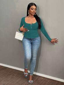 Slaydiva Women's Light Teal Ribbed Knit Long Sleeve T-Shirt,Casual Autumn Scoop Neck Fitted Top,Minimalist Y2k Style Blouses For Everyday Wear Occasion - Dark Green - View 2