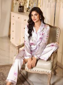 SHEIN 花卉印花仿丝绸翻领女士长袖上衣和裤子睡衣套装，薰衣草色睡衣套装，新娘睡衣套装，秋冬服装 - 紫色 - 查看 4