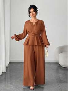 Elenzga 大码女士优雅金属串珠腰部纽扣蝴蝶结设计连体裤，时尚通勤款，棕色二合一设计，适合春秋季返校、毕业典礼、情人节、音乐节、母亲节、万圣节、感恩节、复活节、国庆节、舞会、约会派对、婚礼等场合。 - 棕色 - 查看 4