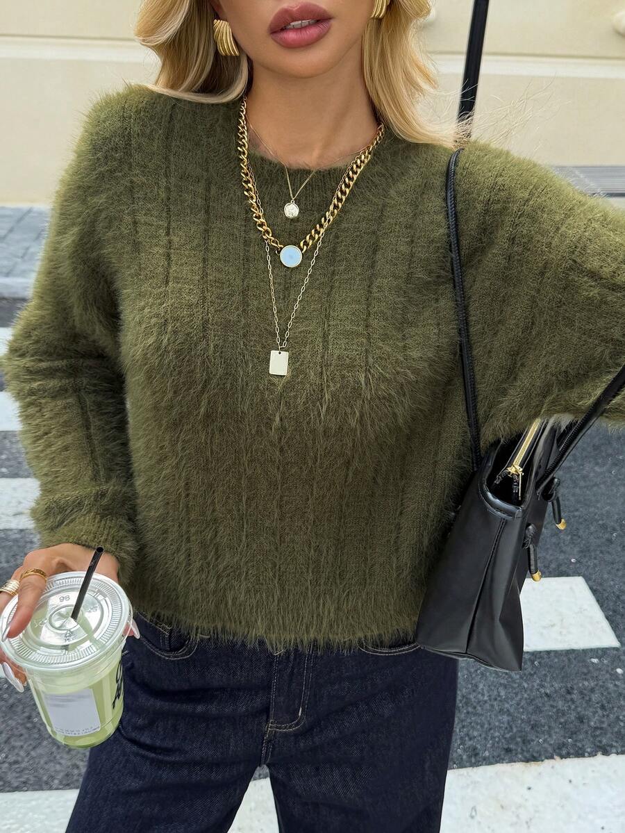 Livesso Loose Casual Business Style Fuzzy Short Knit Sweater, Green, Suitable For Autumn, Winter, New Year, Christmas