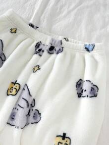 SHEIN Mädchen graues flauschiges Sweatshirt mit Rundhalsausschnitt und langem Arm, kombiniert mit süßer Koala-Muster weißer Fleecehose, umkehrbarer Flanell weich & warm 2 Stücke Pyjama Set