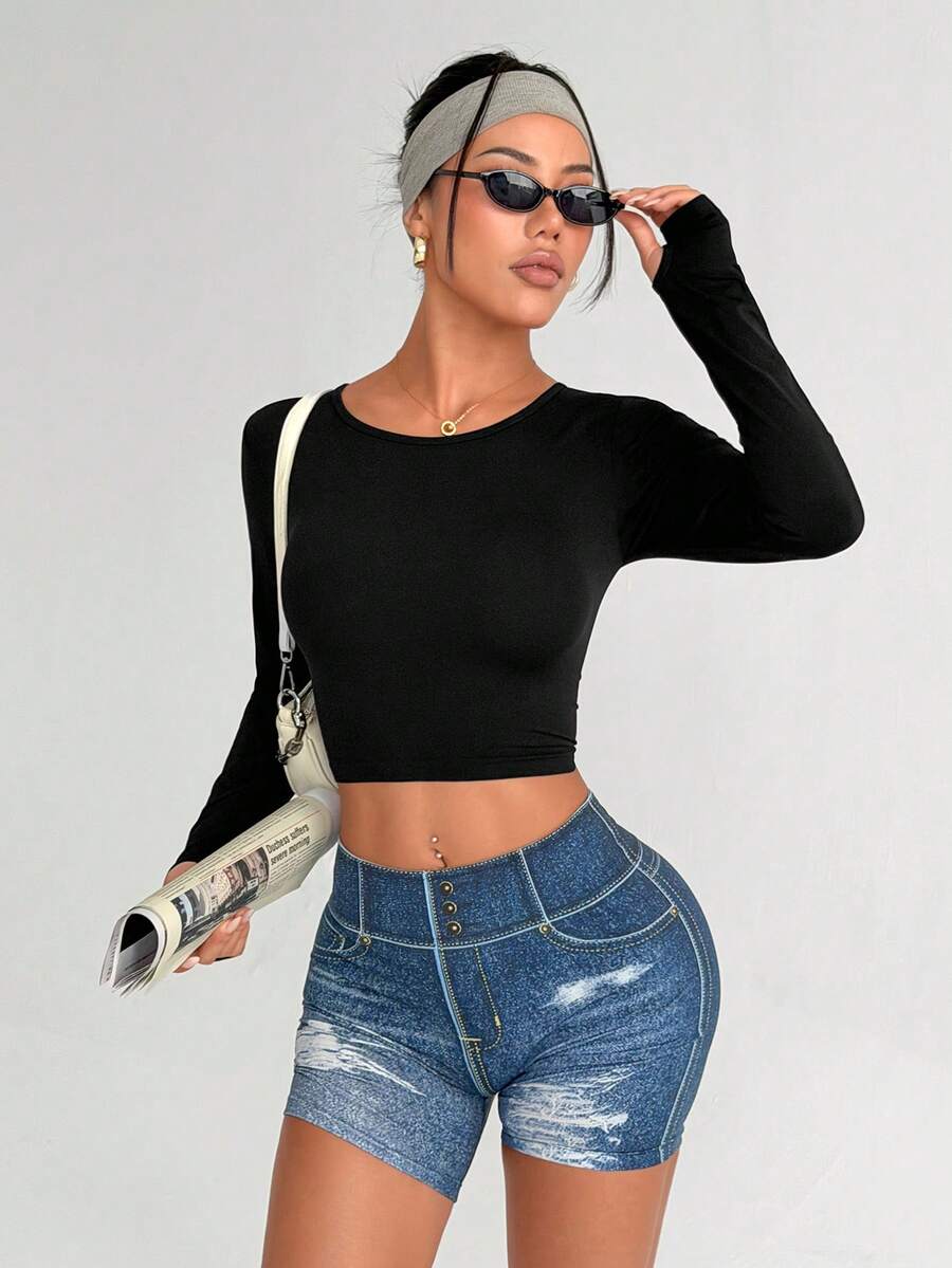 Dewbera 无缝运动长袖T恤，修身剪裁，性感露背设计 - 黑色 - 查看 1