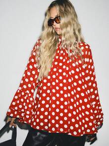 ATUI Studio Áo sơ mi dài tay nữ tay rộng, bèo nhún và chi tiết ren, được trang trí bằng các chi tiết thêu thanh lịch, cổ điển và lãng mạn, Áo sơ mi dài tay chấm bi tay rộng và bèo nhún, thích hợp cho phụ nữ mặc vào mùa thu và mùa đông. - Đỏ - Xem 2