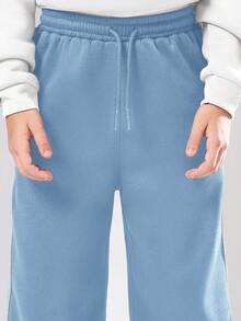 Bộ đồ thể thao phối hợp SUMWON dành cho tuổi teen, gồm áo hoodie và quần nỉ, có logo thương hiệu, thích hợp mặc thường ngày hoặc đi nghỉ mát. - Xanh và trắng - Xem 7