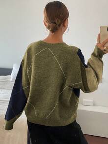 DAZY Suéter Feminino de Gola Careca de Manga Longa e Caimento Folgado com Estampa Xadrez - Verde - Visão 2