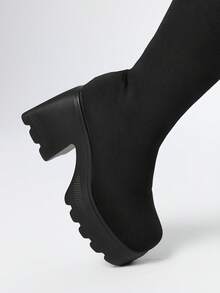 ROMWE Botas gruesas de tacón ancho con puntera redonda, suela gruesa y malla transpirable para mujer, estilo gótico. Botas elásticas de moda para exteriores, tipo calcetín que llegan por encima de la rodilla, nuevas llegadas para primavera/otoño - Negro - Ver 3