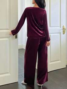 DAZY Women's Velvet Tie Design Pajama Set, Autumn/Winter - Burgundy - View 2