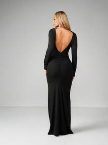 MISSGUIDED Long Sleeve Ruched Bodycon Maxi Dress With Open Back Cut Out Detail - Black - View 2
