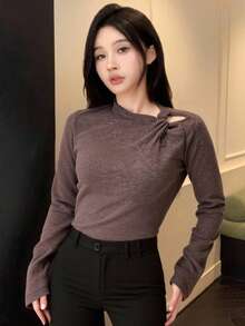 DAZY Camiseta de base elegante de manga larga, ajustada y con diseño retorcido y hueco, de unicolor, para mujer, otoño/invierno - Marrón - Ver 4