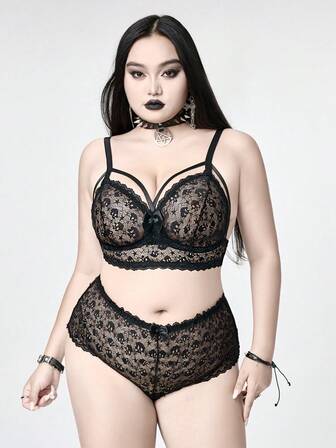 Gothic Skull & Star Lace See-Through Underwire Plus Size Lingerie Set