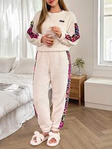 Conjunto de pijama casual de lã com estampa de leopardo, manga comprida e calça, macio e aconchegante para o inverno. - Multicolorido - Ver 5