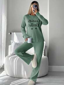 Set da lounge a costine morbido lilla, set da lounge per stare comodi