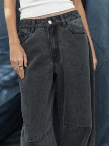 Nöista 黑色宽松牛仔裤，版型休闲，膝盖处有缝线细节。完美的秋季单品，可轻松搭配宽松毛衣，或打造轻松的圣诞造型。 - 黑色 - 查看 9