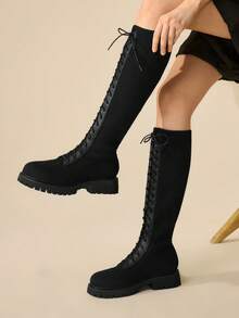 CUCCOO BASICS Bottes hautes noires à lacets et semelle épaisse pour femmes, design à enfiler d'un seul geste avec élastique. Convient pour le travail, les rendez-vous, les rassemblements, les fêtes, les festivals de musique, la rue, les vacances et autres occasions - Noir - Voir 3