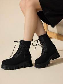 CUCCOO BASICS 女士厚底休闲舒适中筒靴，适合日常穿着 - 黑色 - 查看 1