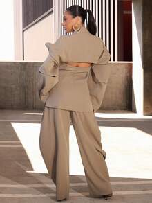 Vixey Cold Shoulder Pleated Long Sleeve Collared Blazer - Khaki - View 4