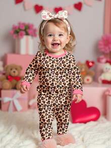 SHEIN 女婴复古可爱豹纹心形图案休闲舒适长袖上衣和紧身裤贴身家居服套装