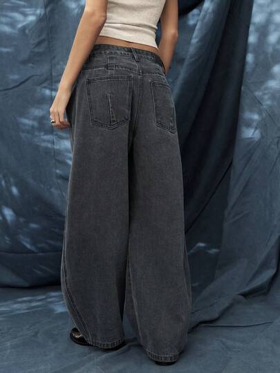 Nöista Black Baggy Jeans With Relaxed Fit And Stitched Knee Detail. Perfect Fall Pick, Pairing Effortlessly With Oversized Sweaters Or Styled As A Laid-Back Christmas.