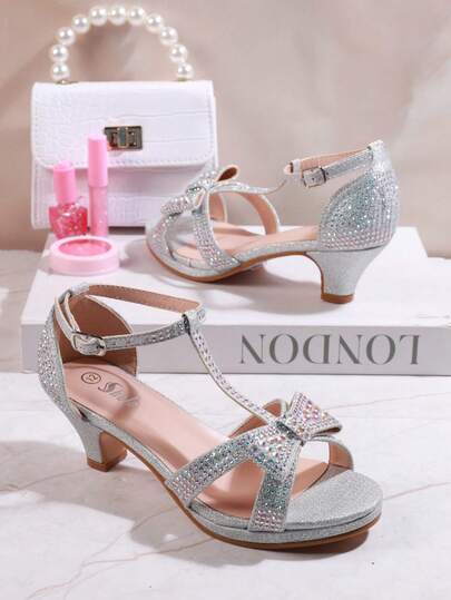Mini mi #PrincessVibe Girls Rhinestone Bow T-Strap Glitter Silver Heeled Sandals – Sparkly Party & Holiday Style