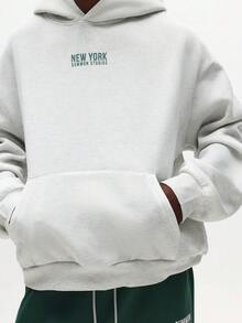 SUMWON Conjunto a juego de sudadera con capucha y pantalones de chándal con textura y cordón para hombre - Multicolor - Ver 5