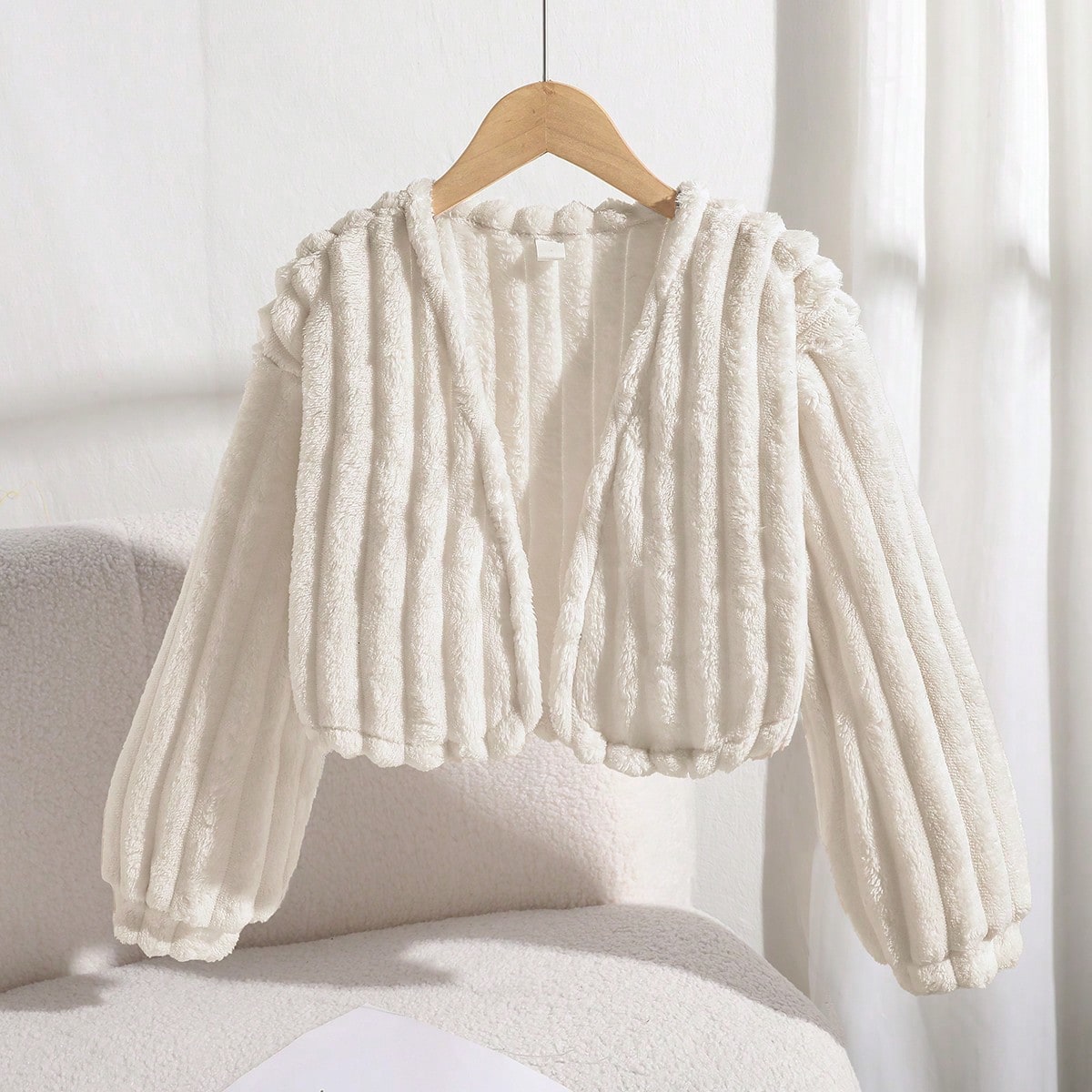 Chaqueta de cárdigan de piel sintética esponjosa para niñas, de color beige/crema versátil, de manga corta, de estilo casual elegante, nuncia para