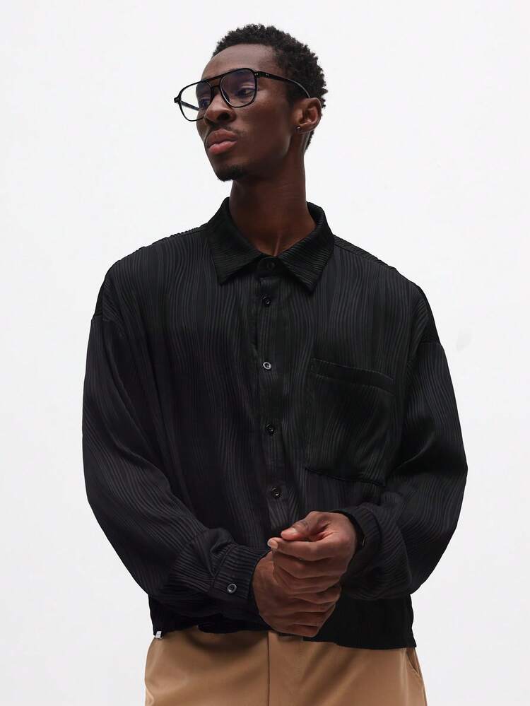 Koszula z teksturą, żebrowana, zapinana na guziki i z kieszenią na piersi