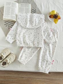 SHEIN 2 件套女婴碎花连帽夹克和配套裤子套装，时尚休闲户外运动装，秋冬 - 粉色 - 查看 2