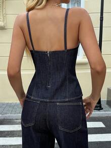 DAZY 女士V领修身优雅休闲牛仔吊带背心，夏季度假 - 深色水洗藍 - 查看 3