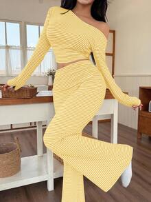 Lowkey Lull 女士不对称领条纹印花长袖上衣和裤子睡衣套装，曲线两件套，女士两件套休闲两件套，两件套家居服套装，女士秋冬服装 - 黃色 - 查看 4