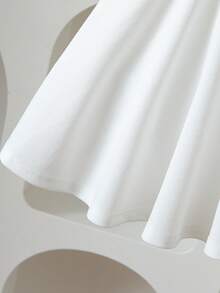 Elladie kids 年轻女孩白色串珠花卉装饰腰部喇叭形 A 字连衣裙，时尚适合生日派对，夏季