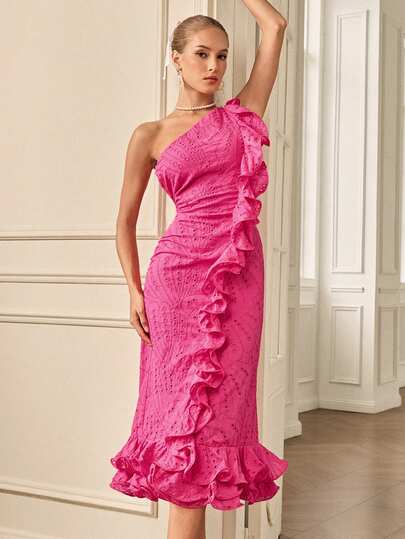 Aveloria Ruffled Layered Embroidered Fabric Shoulder Strap Cinched Waist Fitted Floral Lace Party Dress, Fashionable & Versatile, Autumn/Winter